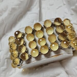 GLASS BEAD BRACLET IN YELLOW